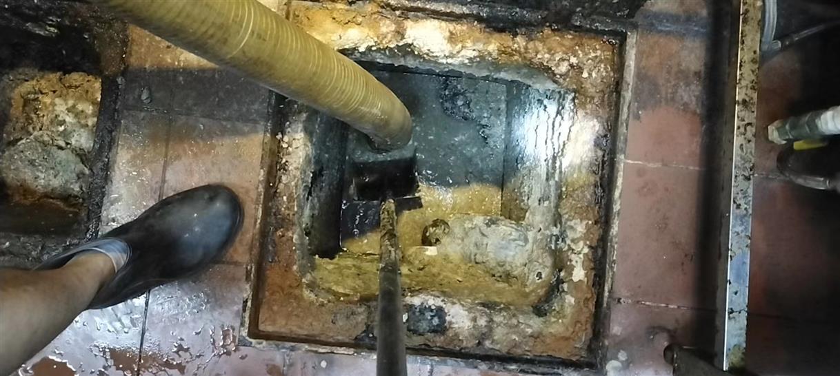 阳日镇化油池清理-污水池清掏