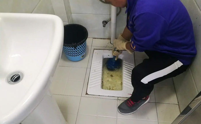 阳日镇疏通蹲坑